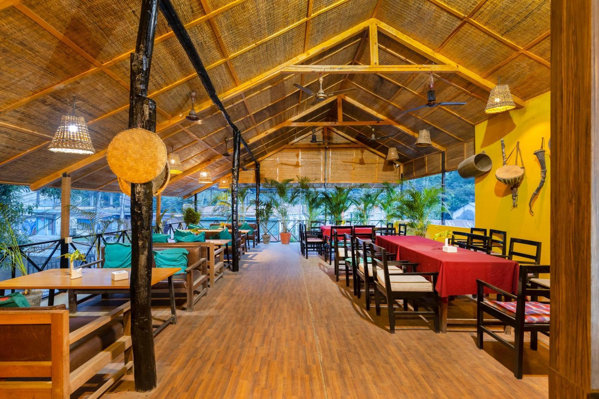 Hotel Parkside Chitwan Eksteriør billede